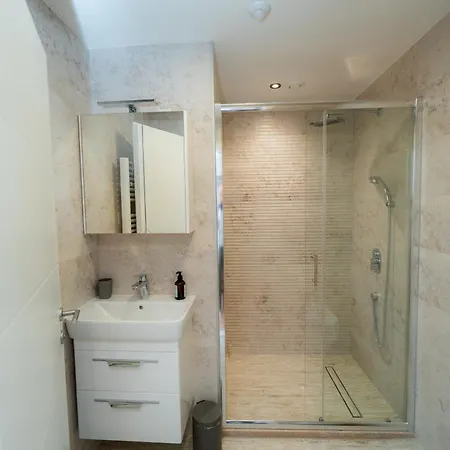 Soulhaus - Boutique Apartments, First Floor, Center Apartment Sarajevo